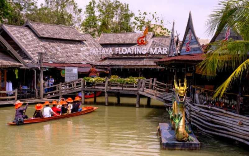 Pearls of Thailand: Phuket & Bangkok Discovery