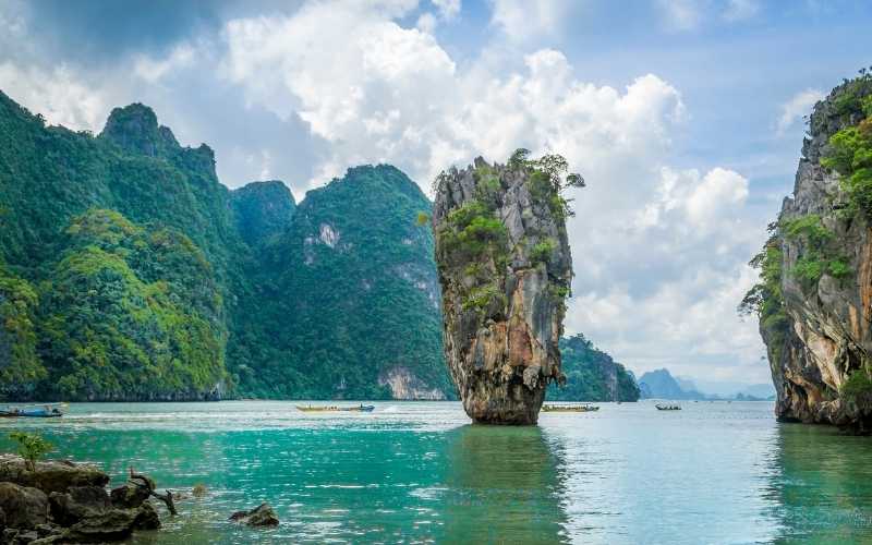 Island to Capital: The Ultimate Thailand Discovery