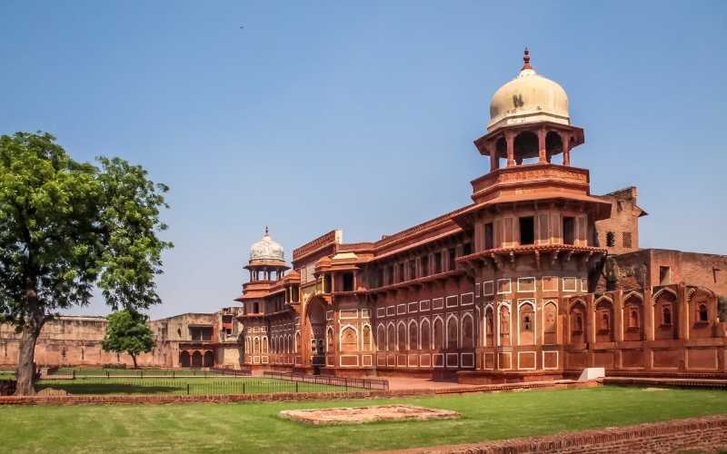 Taj & Krishna Trail: Agra, Mathura & Vrindavan Tour