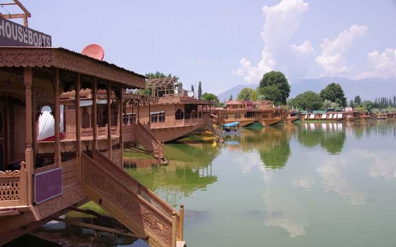 The Complete Kashmir Experience