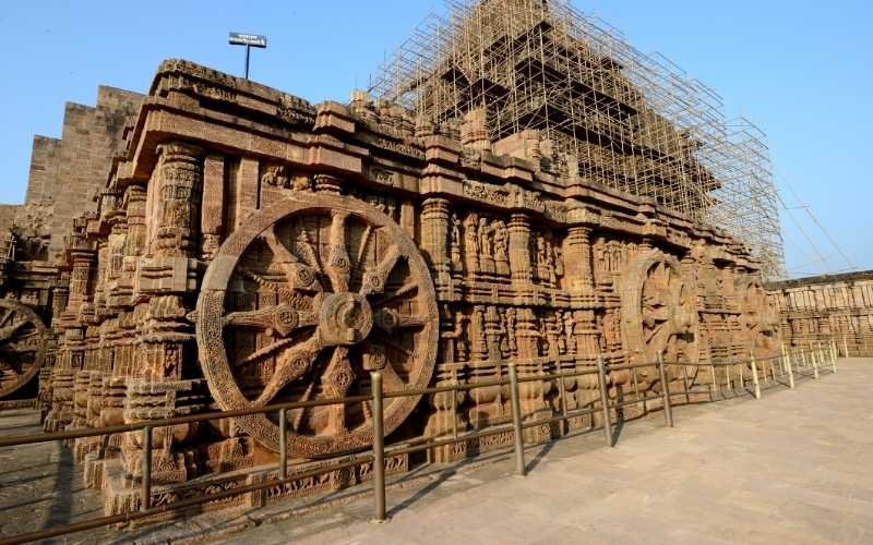 Odisha Delight – Temples, Traditions & Tranquility