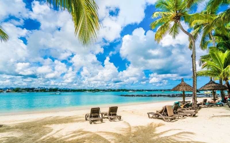 Island Dreams: Mauritius Tour & Beach Bliss