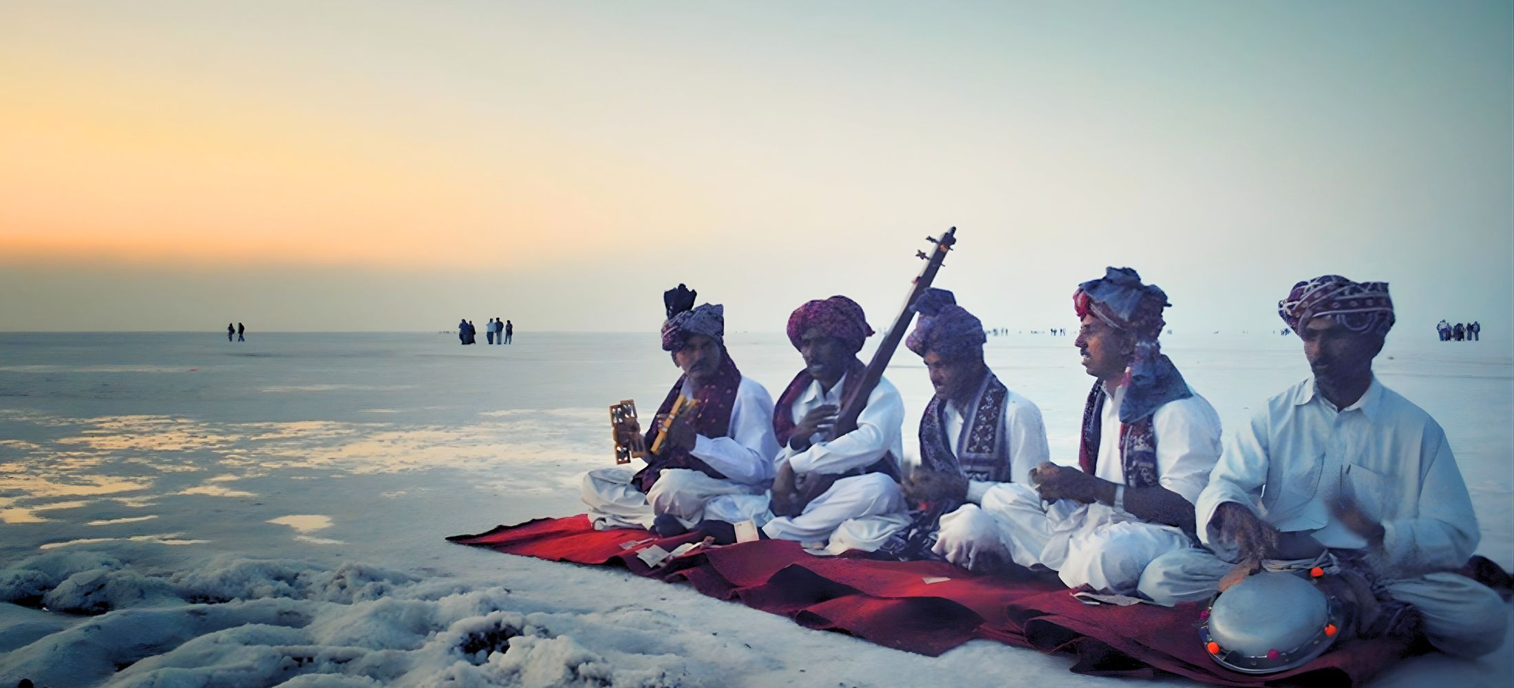 A2Ztrip - Rann Utsav Tour by A2Z Trip Rann Utsav Tour by A2Z Trip