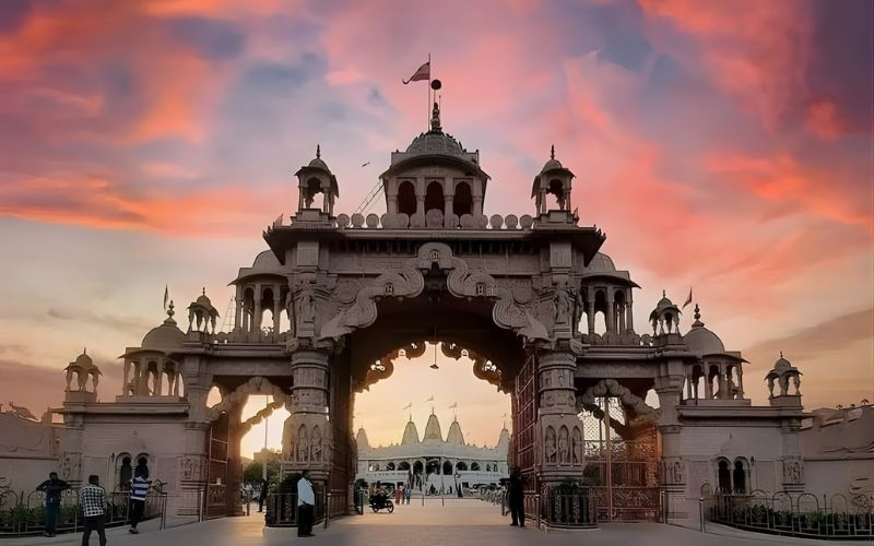 Gujarat Holiday Packages: Top 10 Itineraries for Ahmedabad, Dwarka, Somnath, Bhuj & Kutch