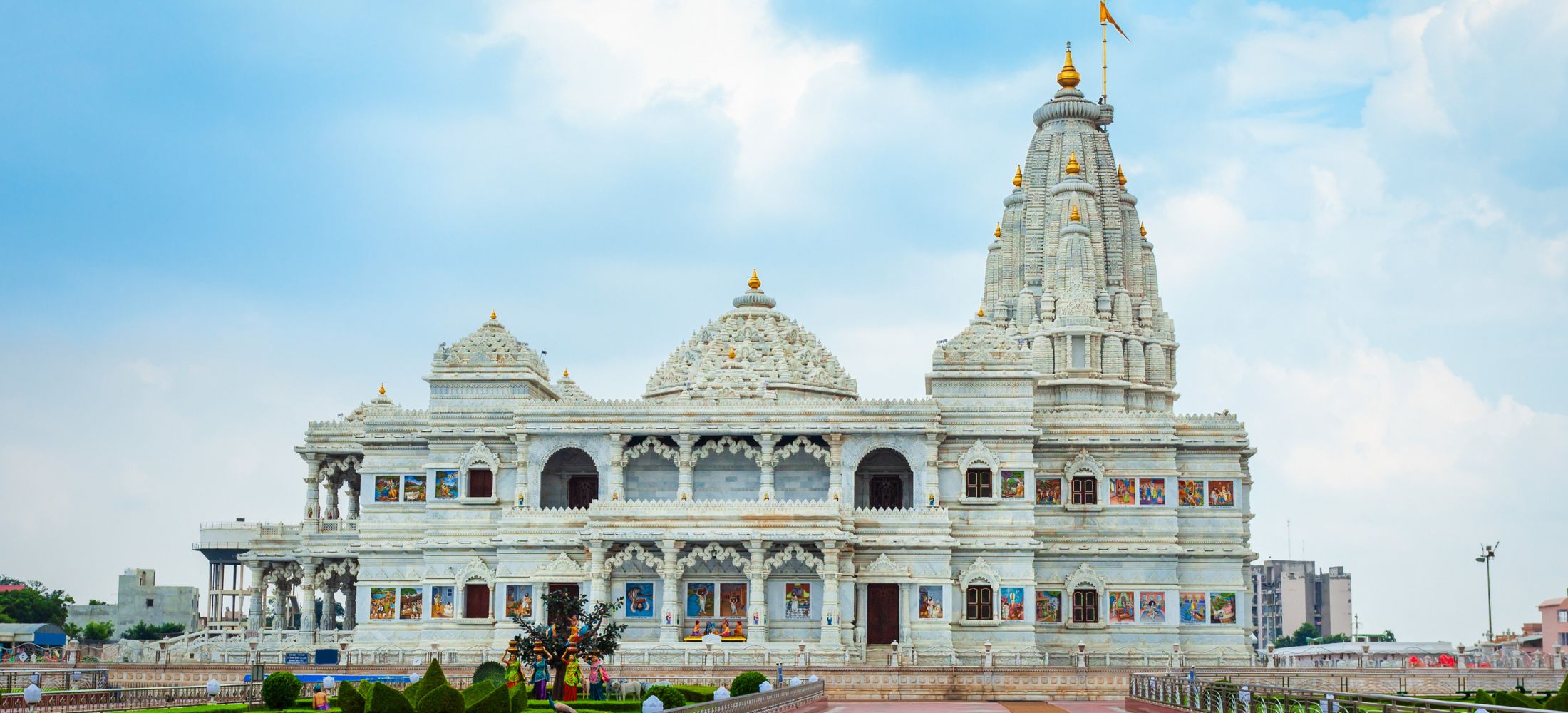 Agra Mathura Vrindavan Tour Packages: Heritage Meets Krishna Bhakti