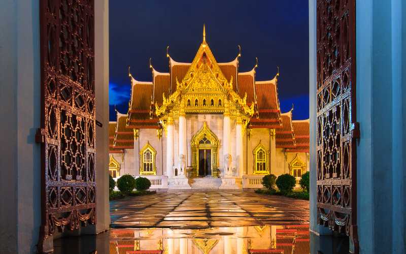 Thailand Vacation Packages: From Islands to Capital Cities