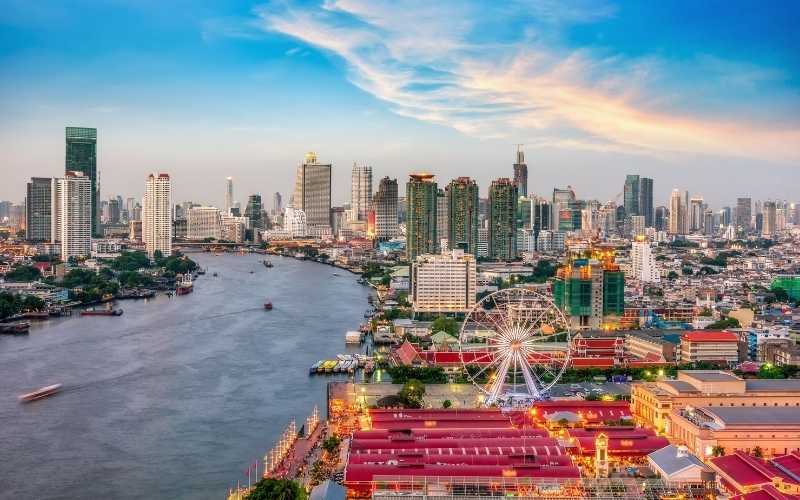 Bangkok Discovery: Culture, Temples & City Life