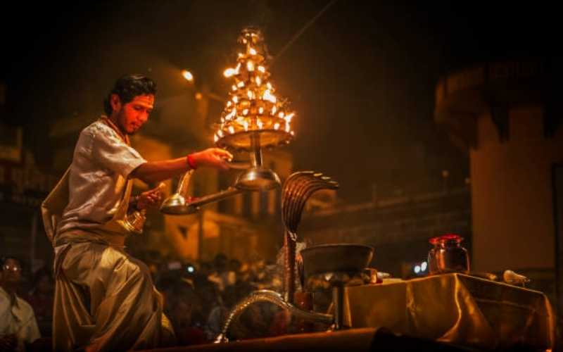 Spiritual Heart of India: Gaya, Bodhgaya & Varanasi Yatra