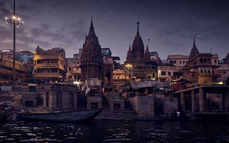 Spiritual Heart of India: Gaya, Bodhgaya & Varanasi Yatra